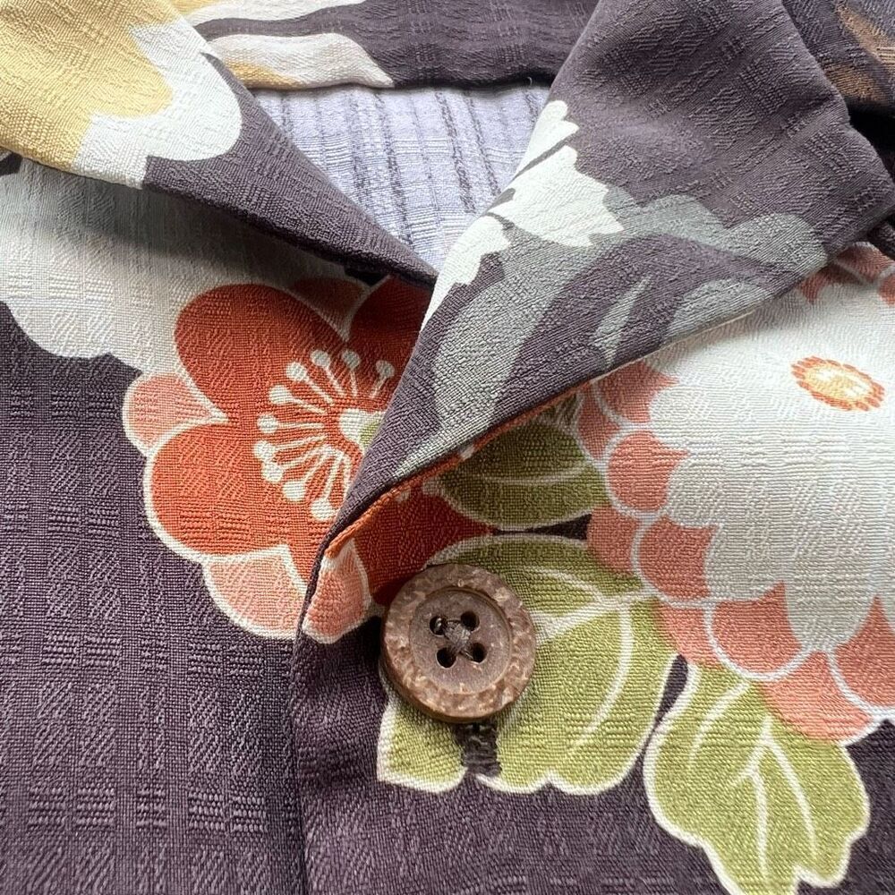 Tommy Bahama Mens Brown Floral Silk‎ Short Sleeve Hawaiian Button-Down Shirt XL - Picture 5 of 10